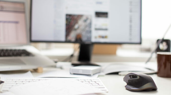 File Sharing Software: Alles Wat U Wilt Weten